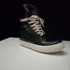 Zapatos Personalizados de Fábrica ro Zapatilla Grande Colaboración Marca de Moda Zapatillas de Skate de Caña Media Negro Blanco Cruz Altura Aumentando Zapatos Deportivos Casuales