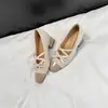 Zapatos Mary Jane Cuadrados con Tira Cruzada y Lazo para Mujer, Aumentan la Altura 7cm, Nuevos Zapatos Individuales Retro Patchwork con Tacón Grueso 2026