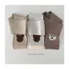 Versión Coreana 2025 del Nuevo Conjunto de Dos Piezas de Bufanda y Guantes de Oso para Niños, Invierno, Lindo, Estilo Ins, Traje de Oso Jacquard