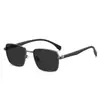 Marco de Gafas de Sol Polarizadas Nuevo de Fábrica Personalizado 2025 9607 Lujo Ligero Negocio Sol Se Puede Imprimir Logo