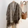 Novo cachecol de outono e inverno para mulheres, dupla face em falso cashmere, design de alta qualidade, quente, versátil e com franjas