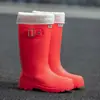 Moda Transfronteriza Botas de Lluvia Rojo Brillante para Mujer Navidad Año Nuevo Botas de Lluvia de Caña Alta Impermeables Antideslizantes Resistentes al Desgaste Botas de Agua Zapatos de Goma para Adulto