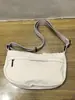 2026 Simple Estilo INS Versátil Bolso de Mano para Salir Repelente al Agua Bolso de Hombro Moda Bolso Cruzado Casual Ligero