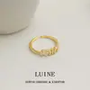 Minmin banho grosso cor de ouro real retenção de cor zircônia microfixada estilo luxo leve toque de alta qualidade anel ajustável aberto anel de dedo joia de mão