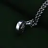 Collar de Plata 925 Dios Amarillo de la Riqueza Colgante Redondo Giratorio para Hombre Accesorios de Cadena para Suéter de Personalidad de Nicho de Tendencia para Hombre Venta al por Mayor