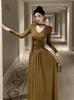 Vestido chique estilo Royal Sister, estilo Hepburn, feminino, design estilo Sense, decote em V, plissado, elegante, cintura justa, skinny, vestido preto