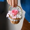 Flor de jabón de rosa simulada, Flor inmortal, Cesta tejida con flores de gypsophila, Cesta de mano, Accesorios para regalos de recuerdo, Venta al por mayor transfronteriza
