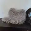 Bolso Nuevo para Mujer Otoño e Invierno 2026 Transfronterizo, Bolso Casual de Moda y Versátil, Bolso Peludo con Forma de Corazón, Bolso de Hombro de Felpa de Gran Capacidad