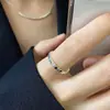 Anillo Versátil Cuadrado Minimalista para Mujer, Anillos Finos Apilables, Anillo Abierto Único Estilo Ins de Moda, Tendencia de Anillo para Dedo Índice de Nicho