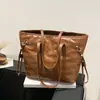 Bolso Tote de Moda Repujado Personalizado para el Trabajo Bolso de Hombro Nuevo Otoño e Invierno 2025 Bolso de Mujer Bolso de Gran Capacidad