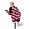 Outono e inverno novo oversized estilo estrangeiro estampa de letras grafite design falso de duas peças forrado com fleece espessado gola redonda banheiro
