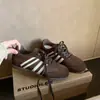 Aumento de altura interior de 7 cm~zapatillas de entrenamiento alemanas retro a rayas de cuero genuino para mujer, nuevo estilo coreano, versátiles, de retazos, casuales, deportivas, zapatillas Forrest Gump
