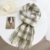 Bufanda Cuadros con Borlas Estilo Coreano para Estudiantes en Otoño e Invierno, Bufanda Versátil Cálida y Engrosada, Chal de Doble Uso para Mujeres