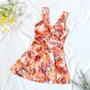 Novo Maiô Walt Feminino Cobertura da Barriga Emagrecedor Fashionável Conservador Peça Única Saia de Canto Reto Maiô H2952