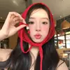 Rojo Romántico Estilo Francés~ Bufanda Triangular de Punto Hueca para Mujer, Nuevo Modelo Primavera/Verano 2026, Pañuelo Multifuncional para Superponer