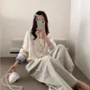 Suéter Feminino para Outono e Inverno com Design Patchwork, Caimento Solto, Efeito Emagrecedor, Jaqueta Cardigã Tricotada Feminina, Tendência de Fornecimento Transfronteiriço