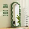 Espejo de pie ondulado de cuerpo entero de moda para uso doméstico, estilo Cream Ins, espejo de tocador para dormitorio de niñas, espejo de probador de alta gama