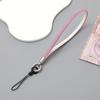 Novo Cordão de Celular Pingente de Pulso Moda Acessível Luxo Curto Pulseira de Diamantes Pingente de Capa de Celular Corrente Pendente Anti-Queda para Mulheres
