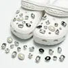 2026 Moda Nuevo Versátil Zueco de Oso con Cuentas Accesorios para Zapatos DIY Dijes Desmontables para Zapatos Hebillas de Zapatos de Alta Gama