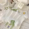 Calcetines de Primavera y Verano para Mujer Calcetines de Longitud Media ins de Moda Combinan con Todo Celebridad de Internet Lindos Estilo Académico Calcetines Blancos para Mujer