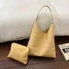 2026 Verão Nova Bolsa Tote Elegante com Uma Alça Personalidade Fashionável Tendência Casual Nicho Grande Capacidade