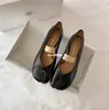 Versión de Piel de Vaca, Dos Versiones~ Zapatos Redondos de Becerro con Punta Dividida, Zapatos Planos Mary Jane de Pezuña de Cerdo, Medias Zapatillas para Mujer