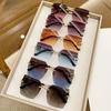 Gafas de sol de mujer transfronterizas modernas TikTok gafas de sol recortadas sin montura gafas de moda para conducir y viajar gafas de sol de alta gama