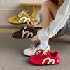 Zapatos deportivos casuales ligeros 2026, populares zapatillas de entrenamiento alemanas nuevas para mujer, zapatillas, zapatos Forrest Gump, zapatos de suela plana retro de nicho para primavera y otoño