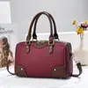 Exquisito bolso de mano para mujer, nuevo modelo 2026, bolso Boston de alta gama más vendido, moderno bolso de hombro y bandolera con tachuelas