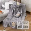 Venta al por mayor de fábrica panda uno o dos muñeco toalla toalla de baño grande gorro para secar el pelo pareja tres piezas toalla de forro polar de coral generación