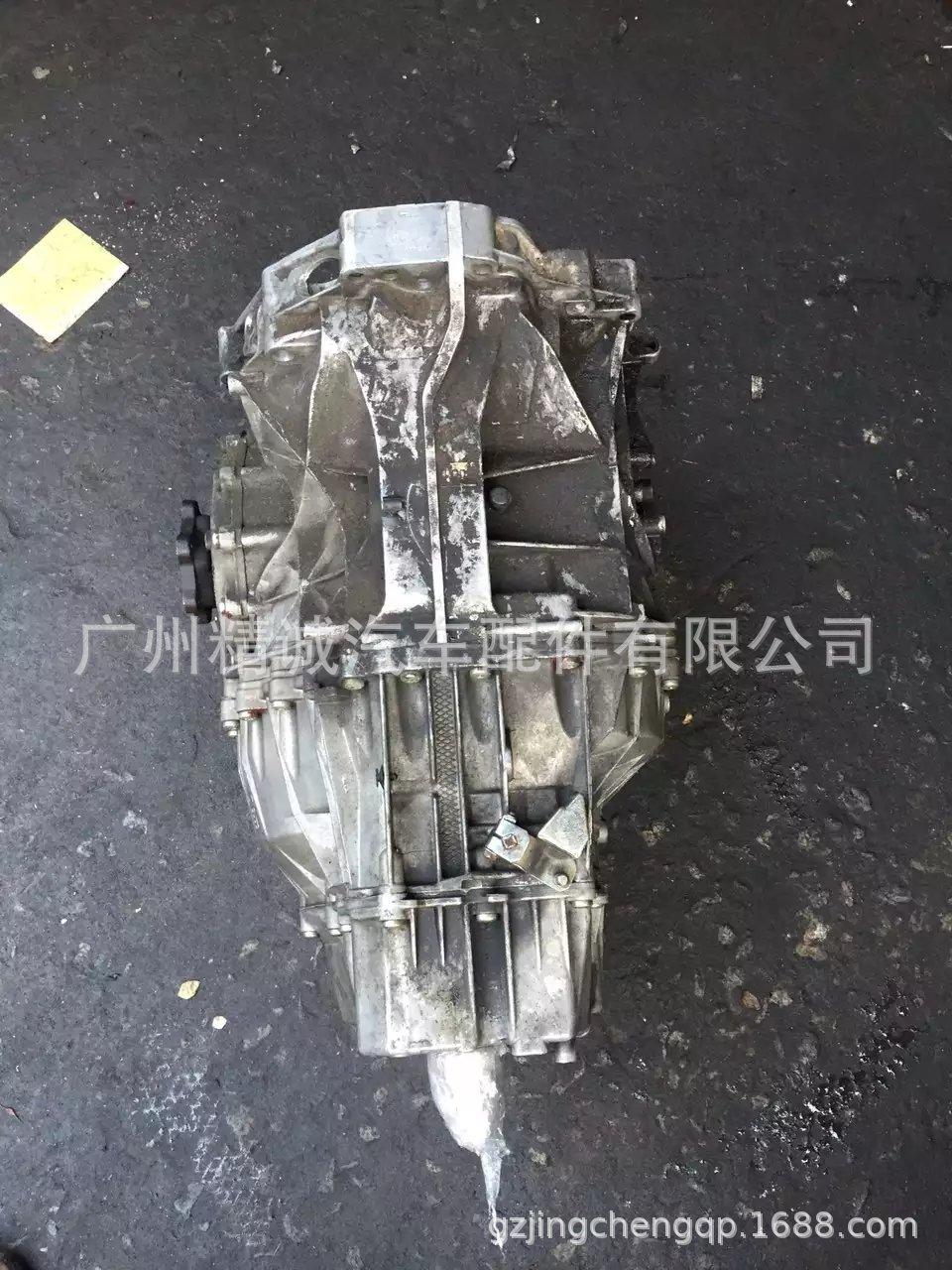 奥迪A6L 2.0T变速箱1