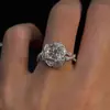 Anillo Vintage de Capas Resistente con Pedrería para Mujer, Lujo Ligero, Diseño de Nicho Sofisticado, Anillo Único para Dedo Índice Estilo Old Money