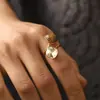 Anel de Zircônia de Vidro em Formato Irregular de Anel Novo Estilo Ins Transfronteiriço para Mulheres, Anel Versátil Dourado 18K Não Desbota Venda por Atacado