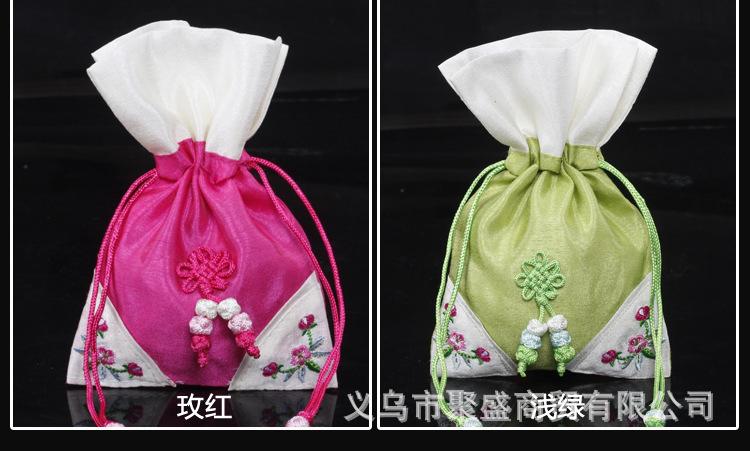 绣花拼接_09.jpg