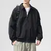 Chaqueta de trabajo exterior estilo americano de alta gama para hombre, nueva gabardina retro holgada para primavera y otoño 2026, venta al por mayor para hombre