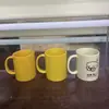 Taza de Cerámica Beige Pareja Femenina Taza de Café Taza de Leche Oficina Hogar Taza para Beber Patrón Personalizado