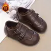 Zapatos de Cuero Genuino para Niños Estilo Británico Primavera y Otoño 2026 Suela Suave Zapatos Individuales para Niños Zapatos de Presentación para Niños Zapatos de Tabla para Bebé con Más Terciopelo