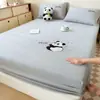 2025 Novo Lençol de Cama de Veludo de Leite Ajustado Peça Única Protetor de Colchão de Inverno Cobertura de Cama Totalmente Abrangente Espessada Cobertura de Cama de Solteiro com Forro de Lã