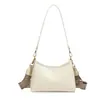 Bolsa de Ombro Vintage Estilo Francês de Nicho para Mulheres 2025 Nova Versátil Retrô Bolsa Baguete para o Dia a Dia Elegante Bolsa de Ombro Único