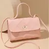 Bolsa de Ombro Feminina Simples e Estilosa 2026 Tendência Versátil Acolchoada Embossada Bolsa de Mão Crossbody Pequena Quadrada Bolsa para Celular