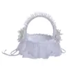 Novo Cesto de Flores Pequeno de Renda Estilo Ocidental Cesta de Flores para Daminha de Casamento Mini Cesta de Flores Portátil Cesta de Flores com Flor Artificial e Laço