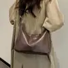 Novo estilo de comércio exterior, bolsa tote grande simples e casual para mulheres, moderna e espaçosa, perfeita para o dia a dia, bolsa de ombro ou transversal versátil