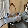 2025 Bolso de Hombro Casual de Moda Bolso Tote de Diseño Nicho Otoño e Invierno Nuevo Bolso Grande de Capacidad Personalizado para Mujer