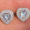 Cao Shi estilo coreano elegantes encantadores aretes exquisitos pequeños mini aretes en forma de corazón aretes de alto sentido otoño e invierno combinables