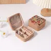 Nueva Caja de Joyas Retro Portátil Caja de Almacenamiento de Joyas Caja de Almacenamiento para Anillos Labiales Collares Fábrica de Origen