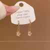 Aretes de Flor con Microincrustaciones de Circonita Estilo Coreano para Mujer, Lujo Ligero, Elegantes, Aretes de Gama Alta, Modernos, Versátiles, Aretes Únicos al por Mayor