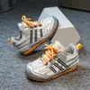 Zapatos Deportivos para Niños, Otoño Nuevo Ligeros y Transpirables Zapatos para Niños, Zapatos de Entrenamiento Moral para Niños Medianos y Grandes, Zapatos Casuales Versátiles para Niñas