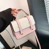 Bolso Pequeño con Costuras en Contraste Estilo Coreano para Mujer 2024 Nuevo Verano Bolso Bandolera de Hombro con Texto Cartero Bolso Cuadrado Pequeño