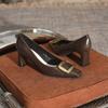 6888-154A Estilo francés tacón grueso punta cuadrada retro marrón alta calidad zapatos de tacón alto para mujer clásico negro versátil zapatos de una sola capa