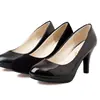 Moda Nova Primavera e Outono Estilo Coreano Bico Redondo Cor Sólida Camurça Salto Alto Sapatos Profissionais para Trabalho Sapatos de Couro Feminino Atacado